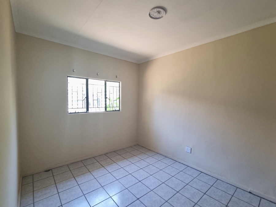 Commercial Property for Sale in Waterval East North West